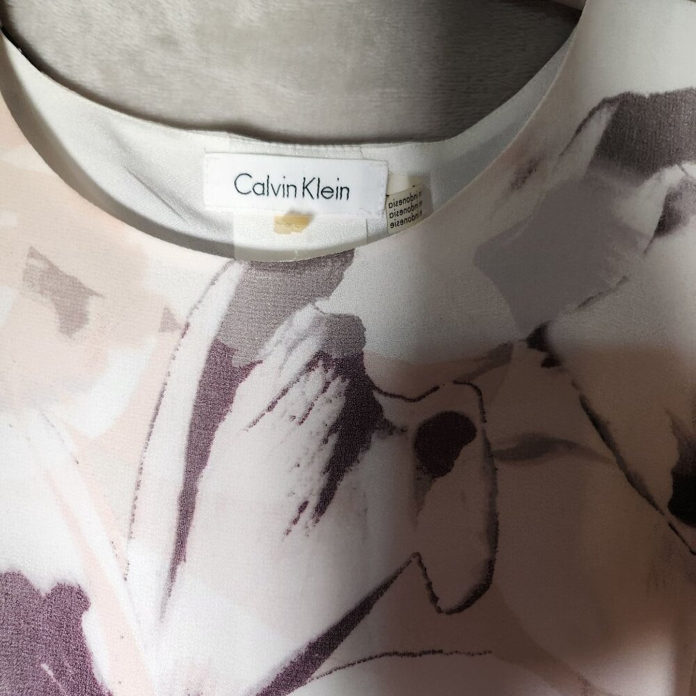 Calvin‎ Klein Floral Print Beachy Artsy Comfortable Romantic Short Sleeve Small - Picture 5 of 5